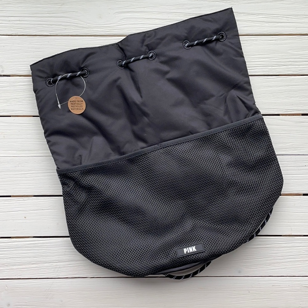 NWT VS PINK Drawstring Bag